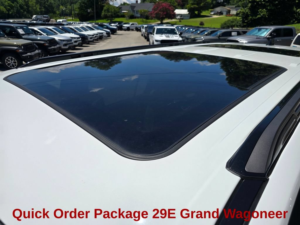 New 2026 Jeep Grand Wagoneer L 4WD w/ Premium Group I image 22