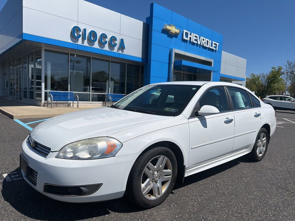 Used 2011 Chevrolet Impala LT FWD image 1