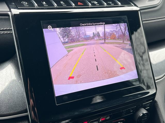 Used 2023 Jeep Grand Cherokee L Laredo image 25