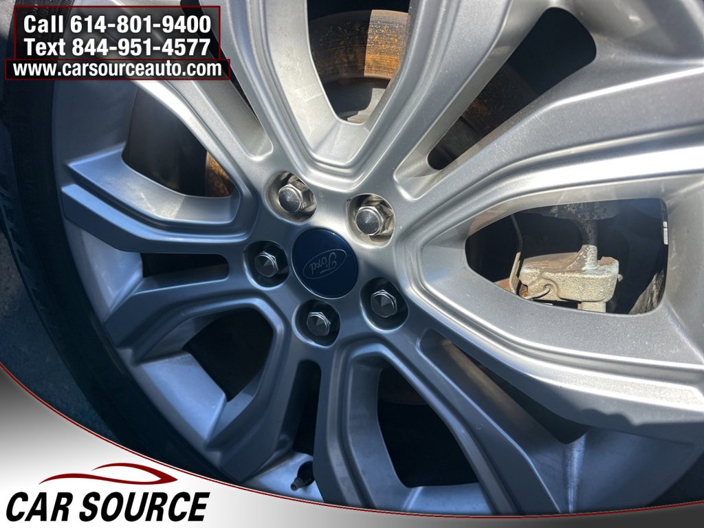 Used 2022 Ford Edge Titanium w/ Equipment Group 301A image 24