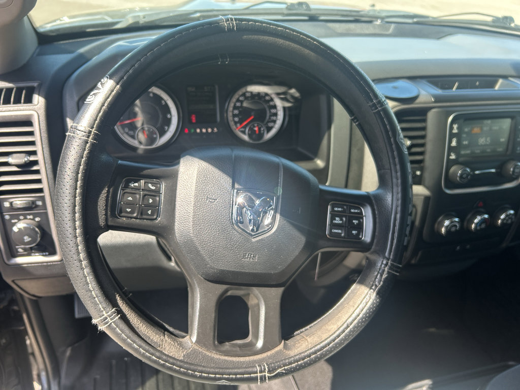 Used 2018 RAM 1500 Express image 24