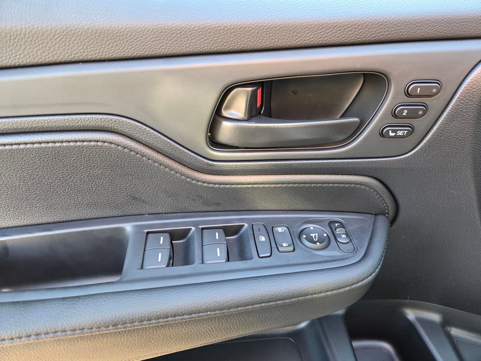 New 2026 Honda Odyssey EX-L image 18