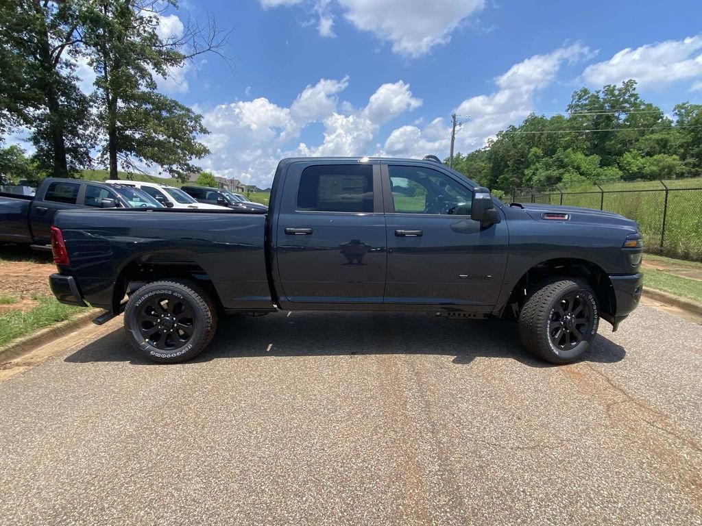 New 2026 RAM 2500 Big Horn AWD/4WD image 37