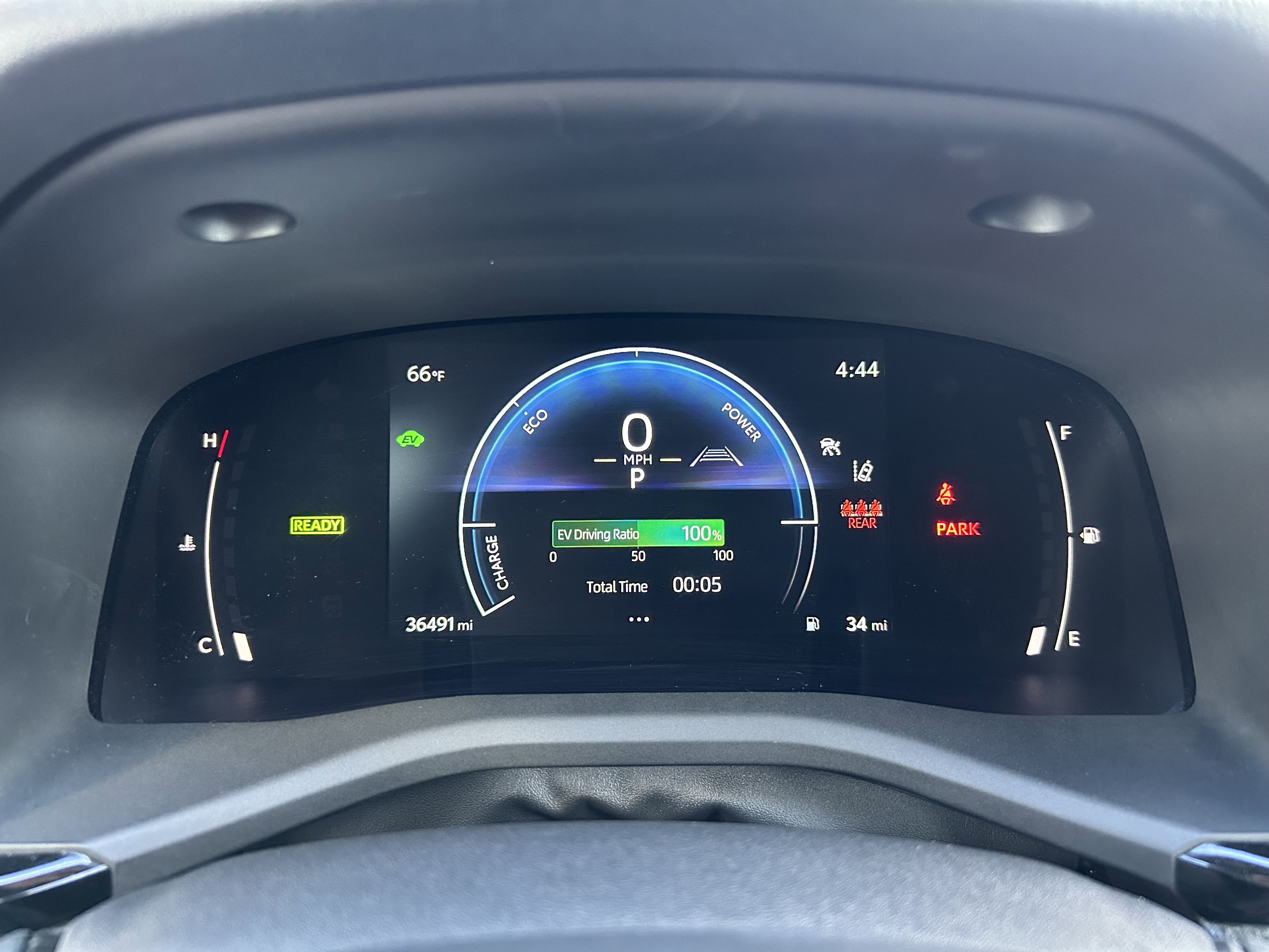 Certified 2025 Toyota Camry SE FWD image 25