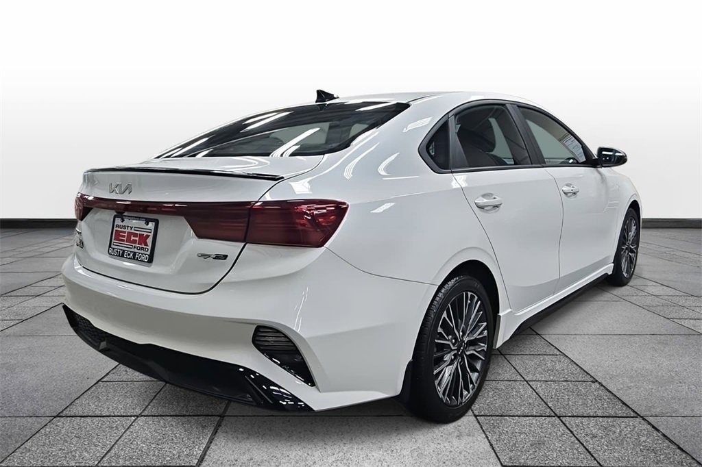 Used 2023 Kia Forte GT-Line image 5