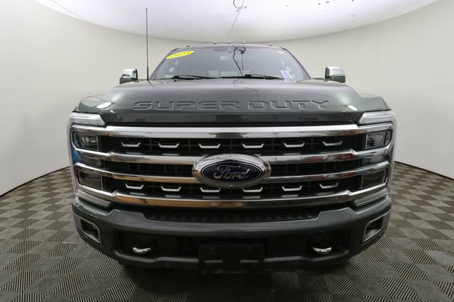 Used 2023 Ford F350 Platinum w/ Tremor Off-Road Package AWD/4WD image 4