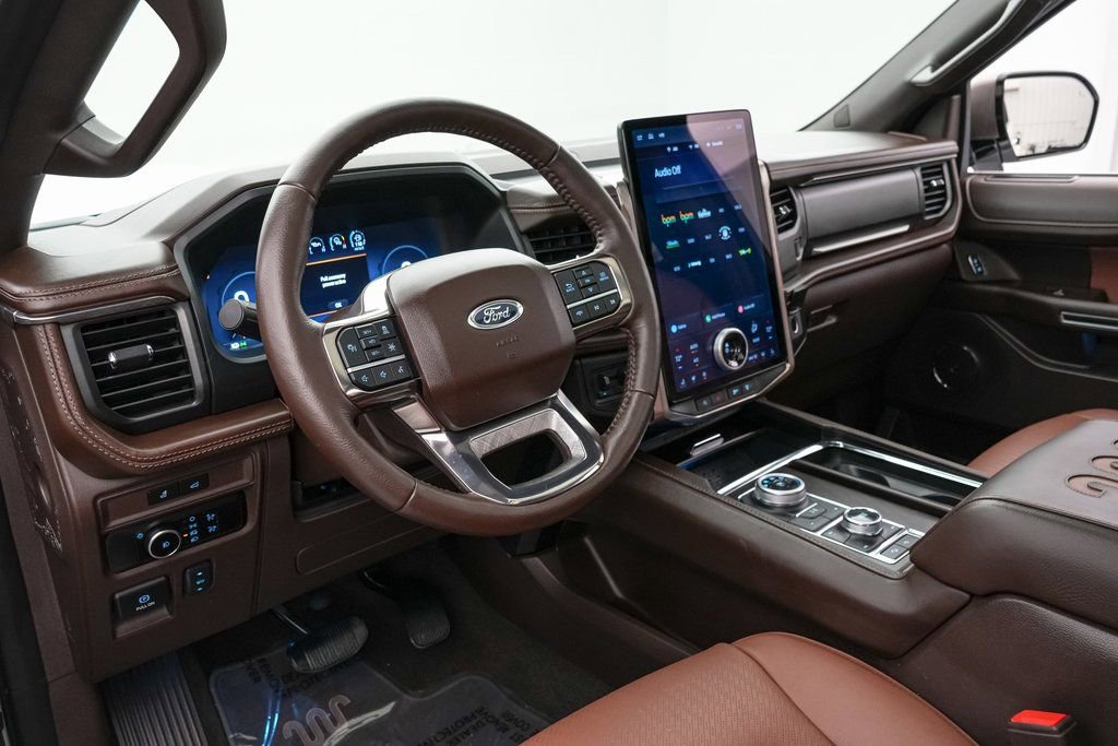 Certified 2024 Ford Expedition King Ranch image 14