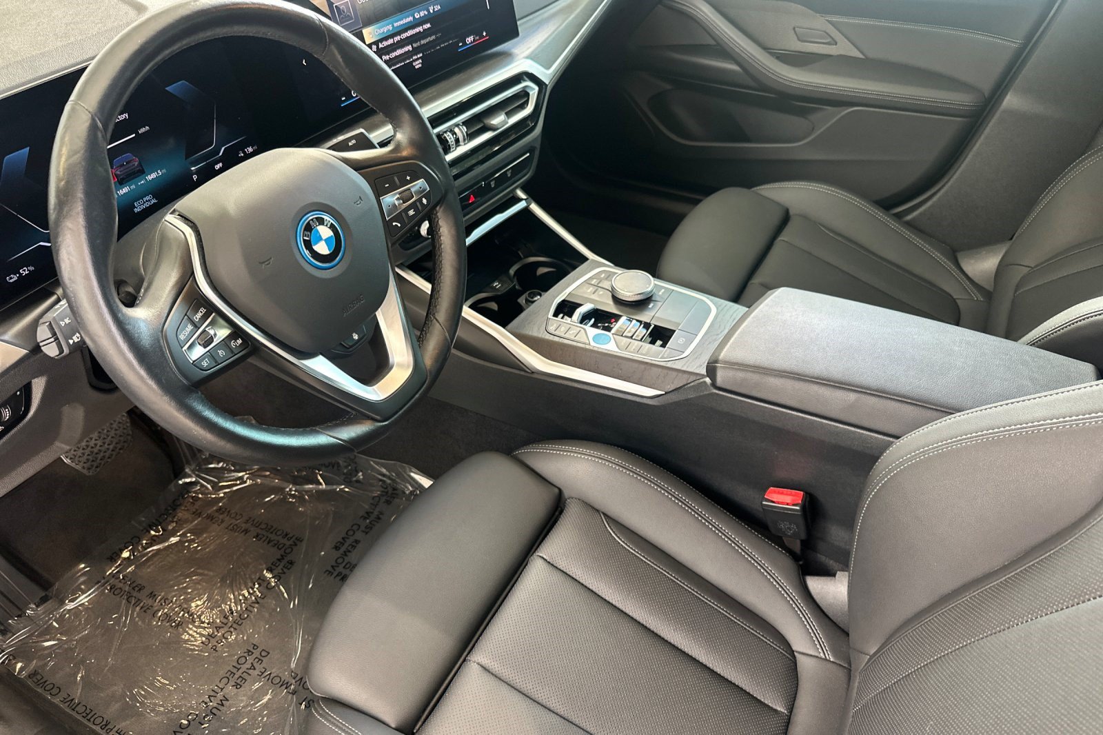 Certified 2023 BMW i4 eDrive40 w/ Premium Package RWD image 11