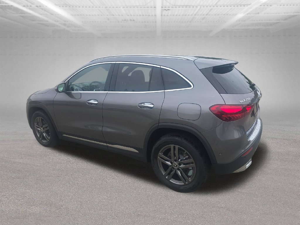 New 2026 Mercedes-Benz GLA 250 4MATIC image 3