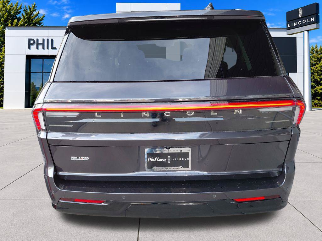 New 2026 Lincoln Navigator L Reserve AWD/4WD image 40