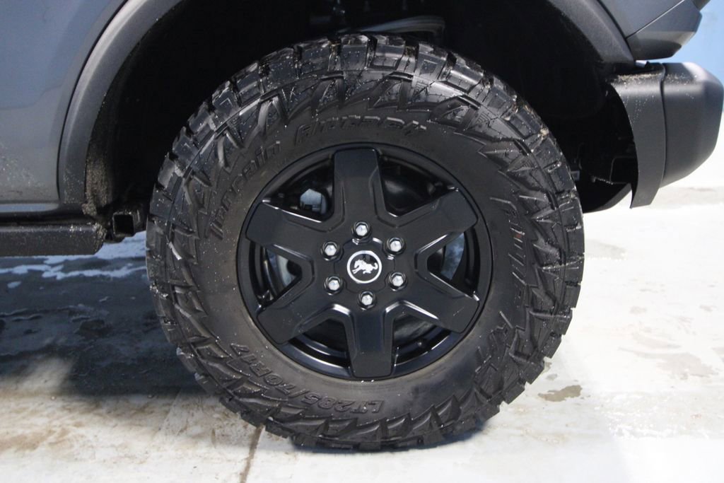 Used 2024 Ford Bronco Black Diamond image 32
