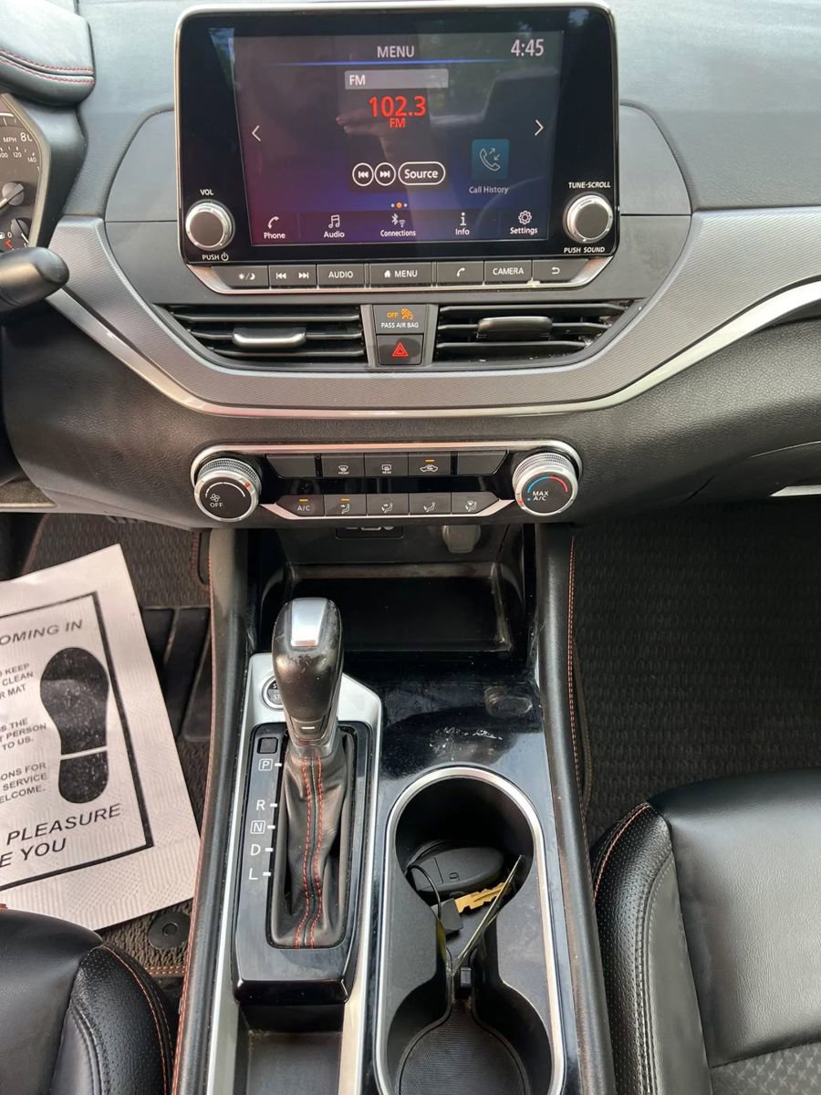 Used 2024 Nissan Altima 2.5 SR FWD image 18