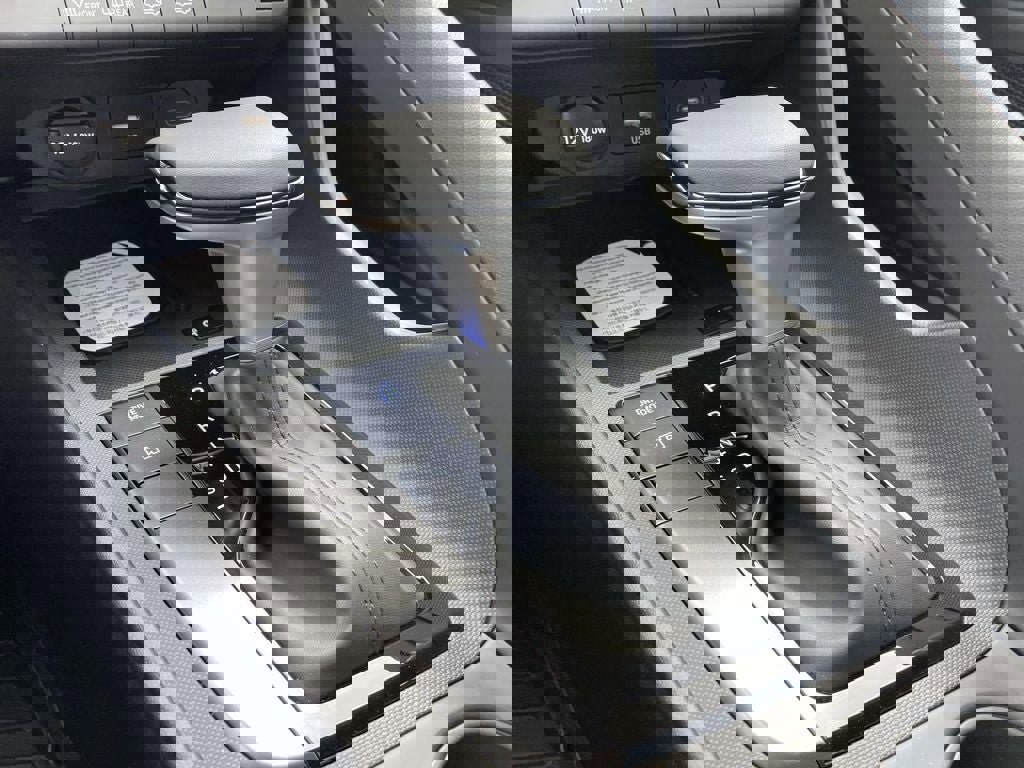 New 2026 Hyundai Elantra Sport image 17