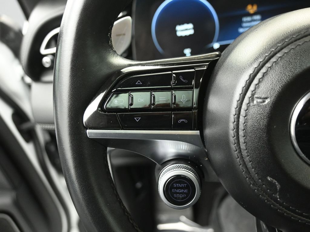 Used 2023 Maserati Grecale Modena image 16