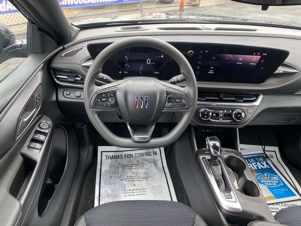 Used 2026 Buick Envista Preferred image 19