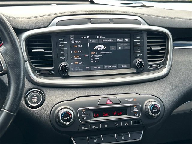 Used 2019 Kia Sorento SX image 16