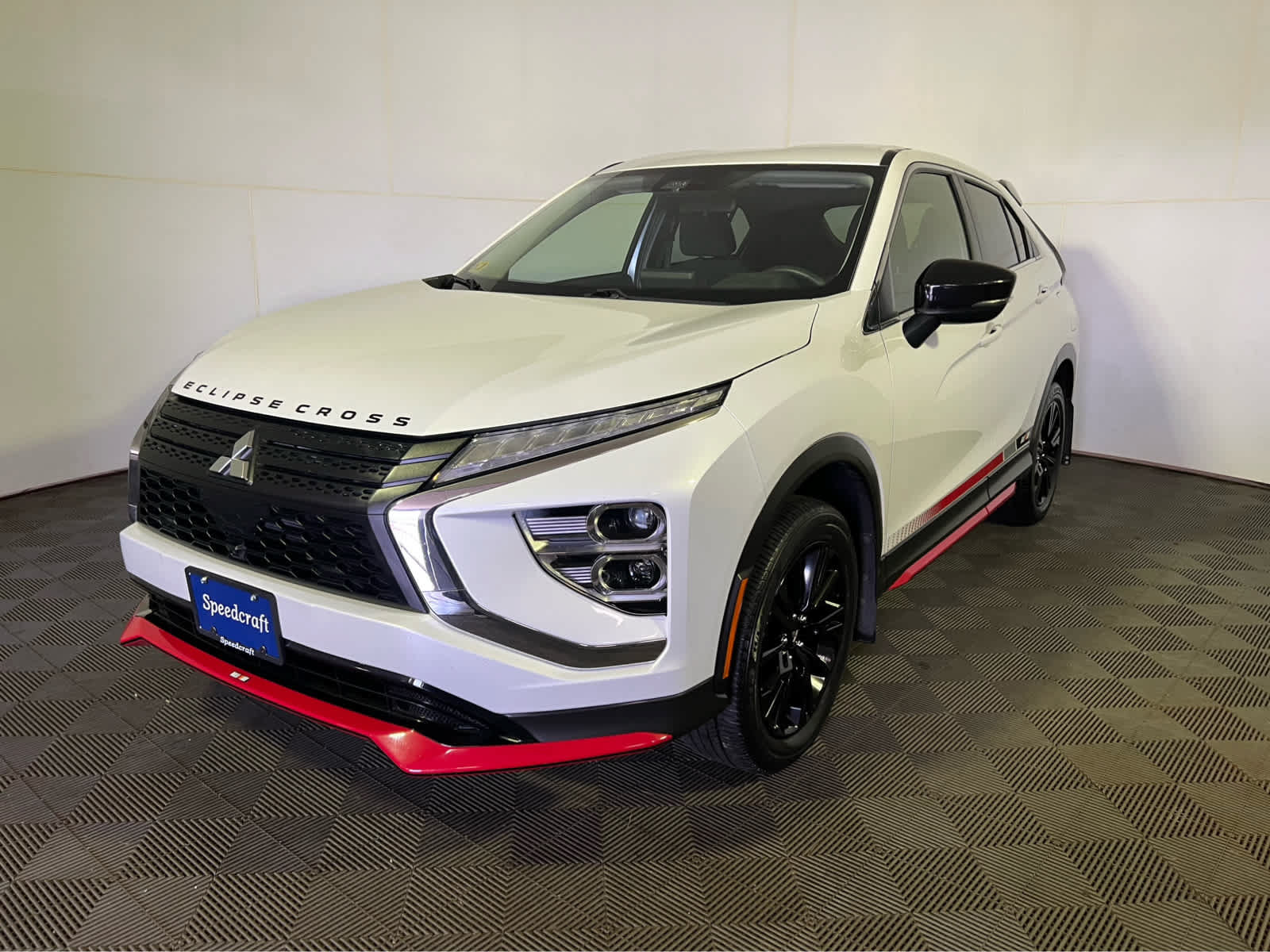 Used 2023 Mitsubishi Eclipse Cross Ralliart AWD/4WD image 3