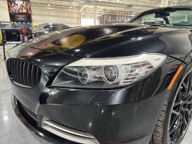 Used 2009 BMW Z4 sDrive35i RWD image 19