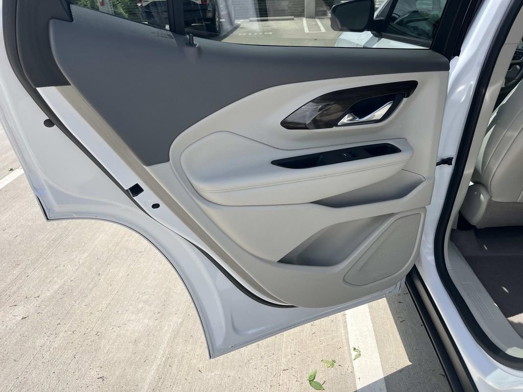 Used 2019 GMC Terrain Denali w/ Driver Alert Package II AWD/4WD image 17