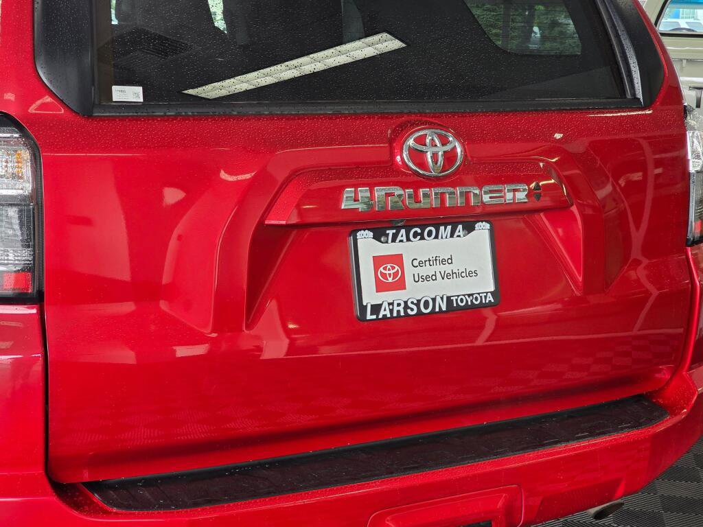 Used 2024 Toyota 4Runner SR5 Premium AWD/4WD image 12
