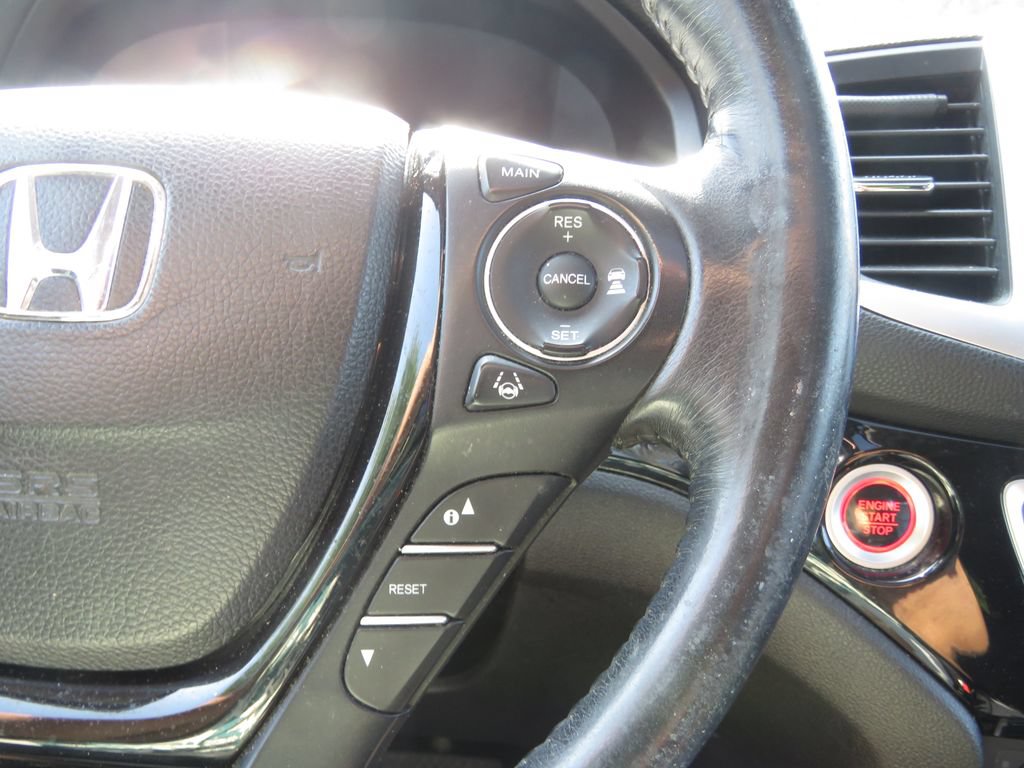 Used 2018 Honda Pilot Elite image 24