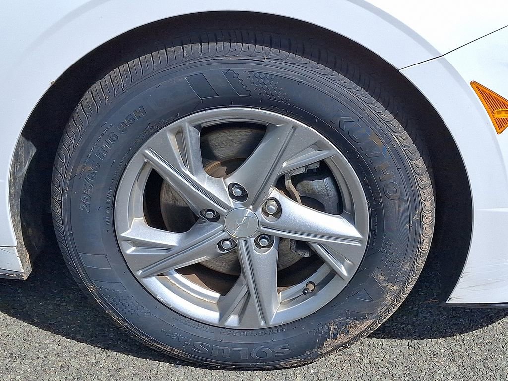 Used 2023 Hyundai Sonata SE image 9