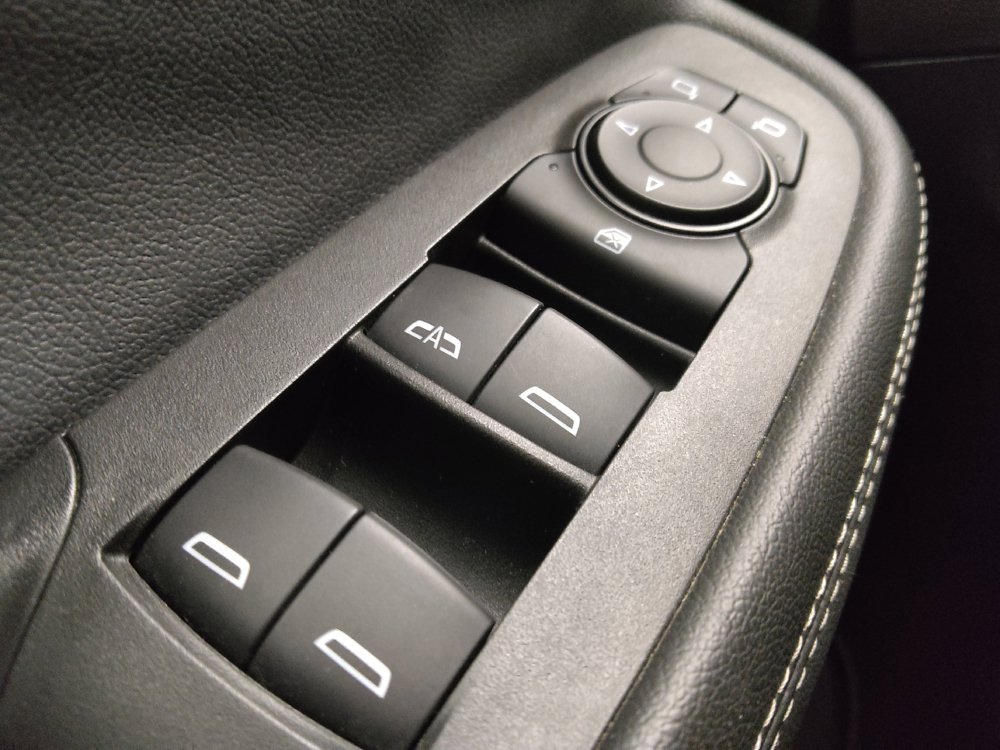 Used 2021 Buick Encore GX Preferred w/ Cold Weather Comfort Package AWD/4WD image 27