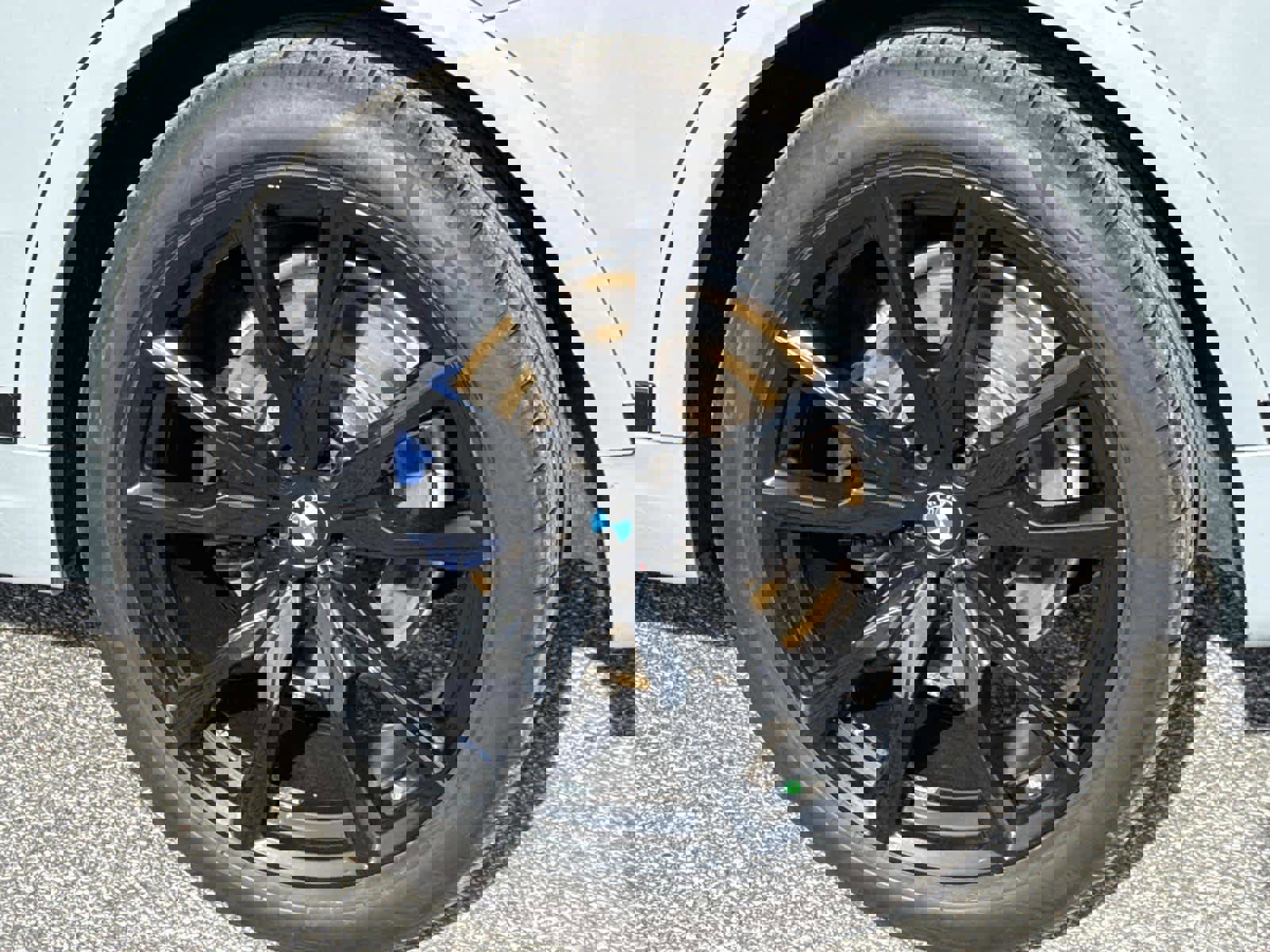 Used 2024 BMW X7 xDrive40i w/ Executive Package image 12