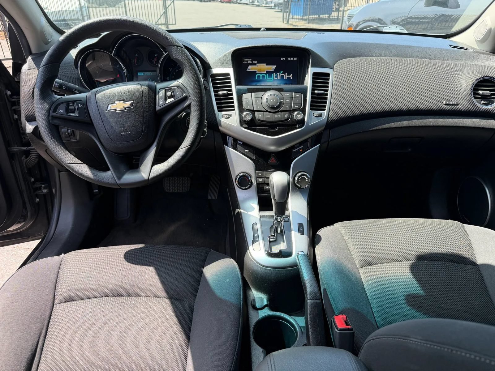 Used 2015 Chevrolet Cruze LT w/ Sun And Sound Package FWD image 34