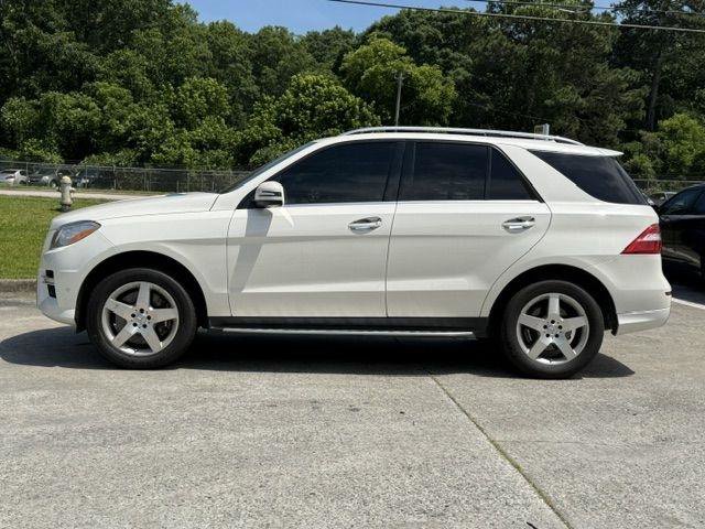 Used 2012 Mercedes-Benz ML 550 4MATIC image 2