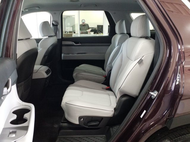 Certified 2024 Hyundai Palisade SEL AWD/4WD image 13