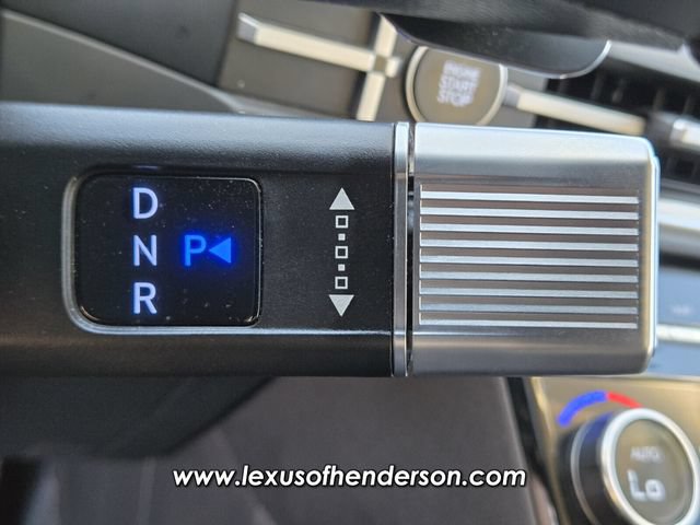 Used 2025 Hyundai Santa Fe SEL AWD/4WD image 30