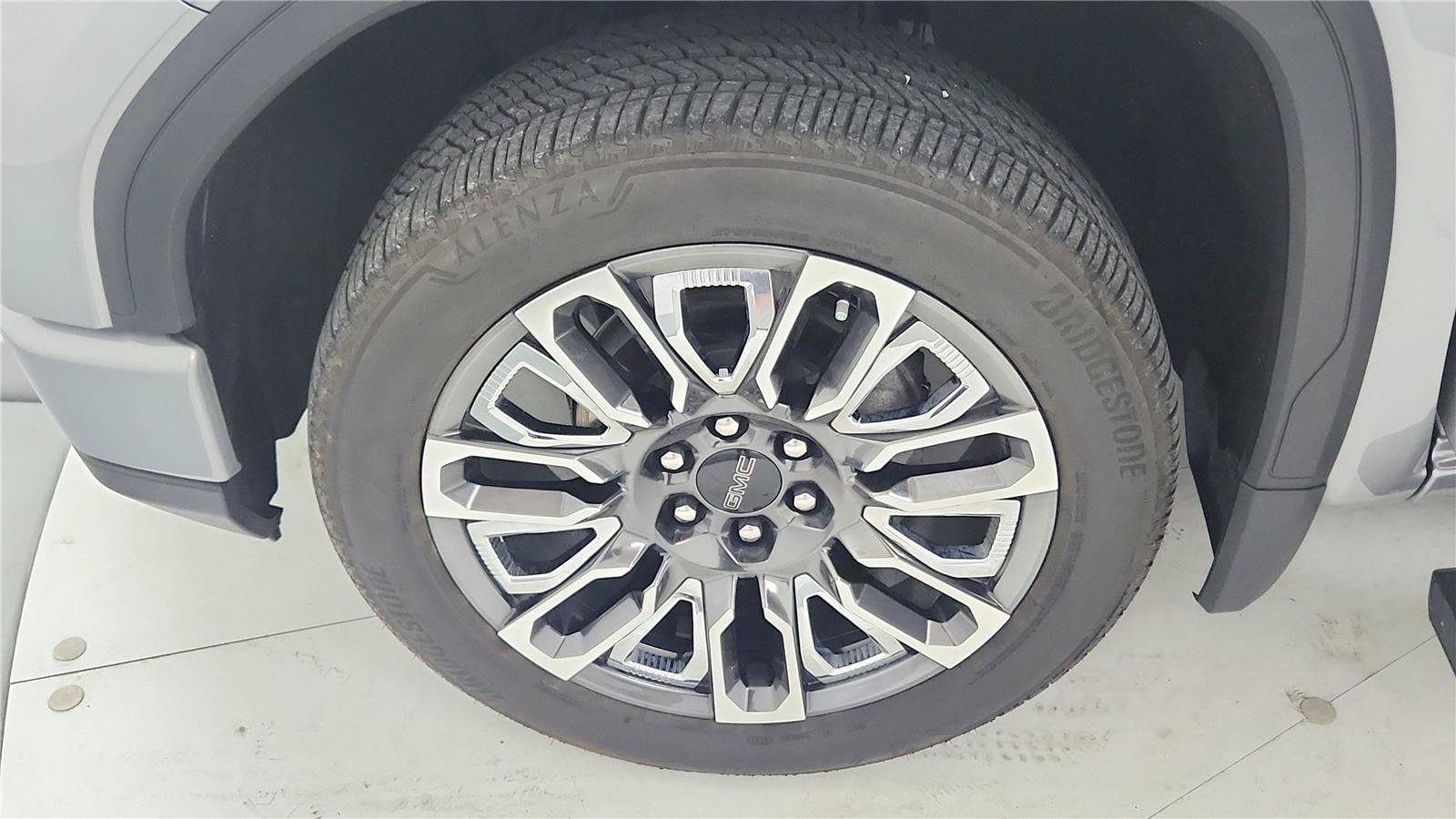 Used 2024 GMC Sierra 1500 Denali Ultimate AWD/4WD image 35