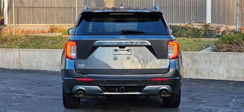 Used 2020 Ford Explorer Limited w/ Class III Trailer Tow Package image 4
