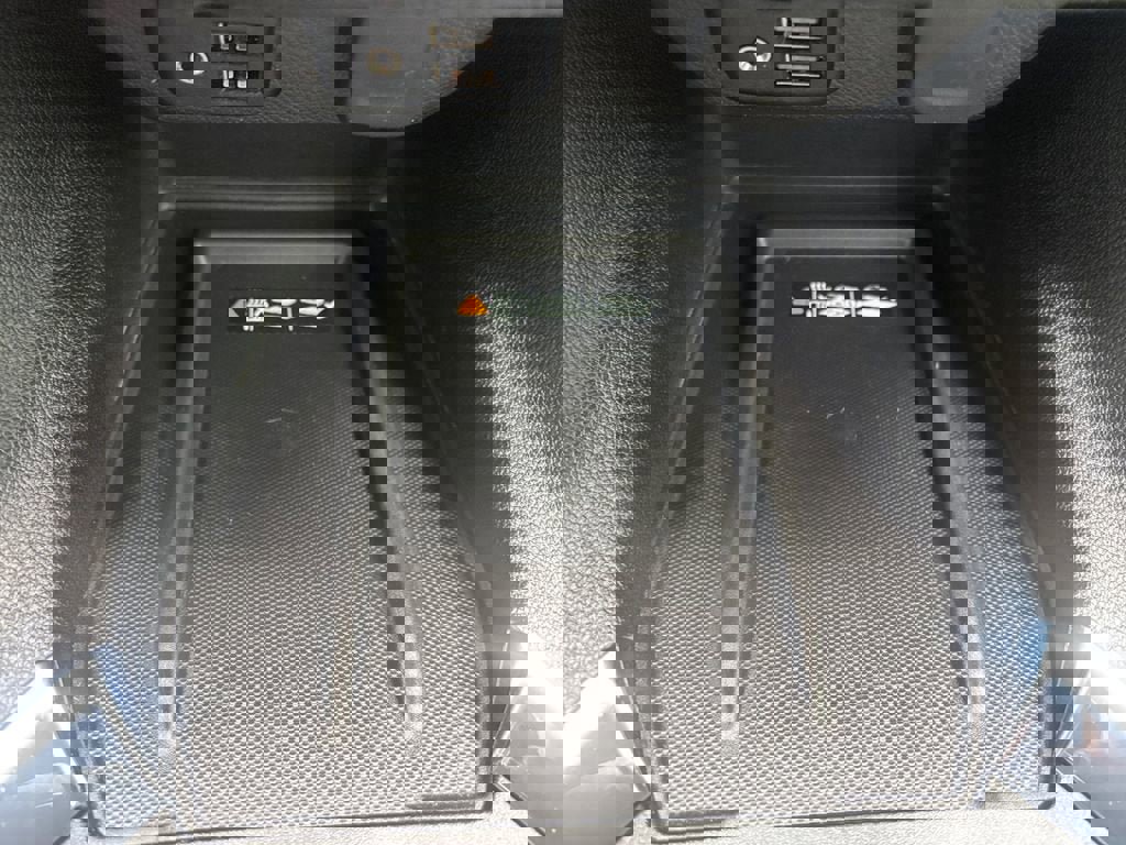 Used 2023 Chevrolet Traverse LT w/ LT Premium Package image 18