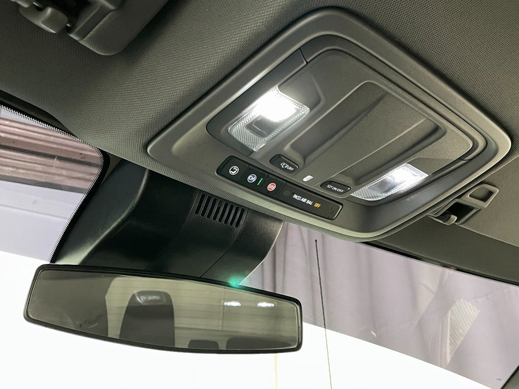 Used 2024 Chevrolet Silverado 1500 LT image 31