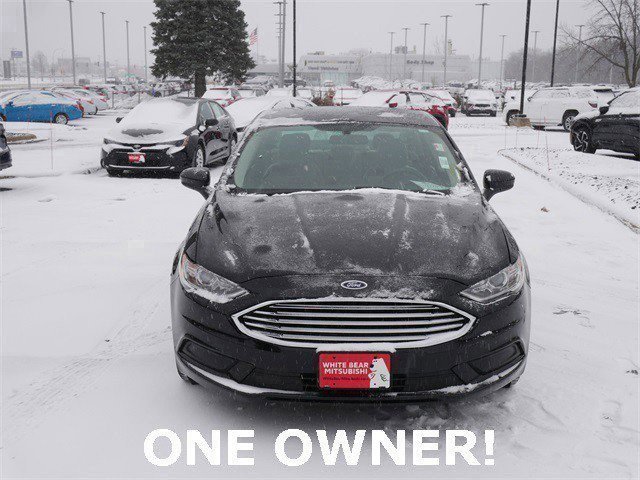 Used 2017 Ford Fusion S image 2