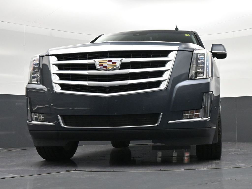 Used 2019 Cadillac Escalade Luxury RWD image 35