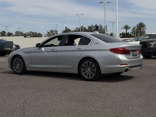 Used 2019 BMW 530e w/ Convenience Package image 8