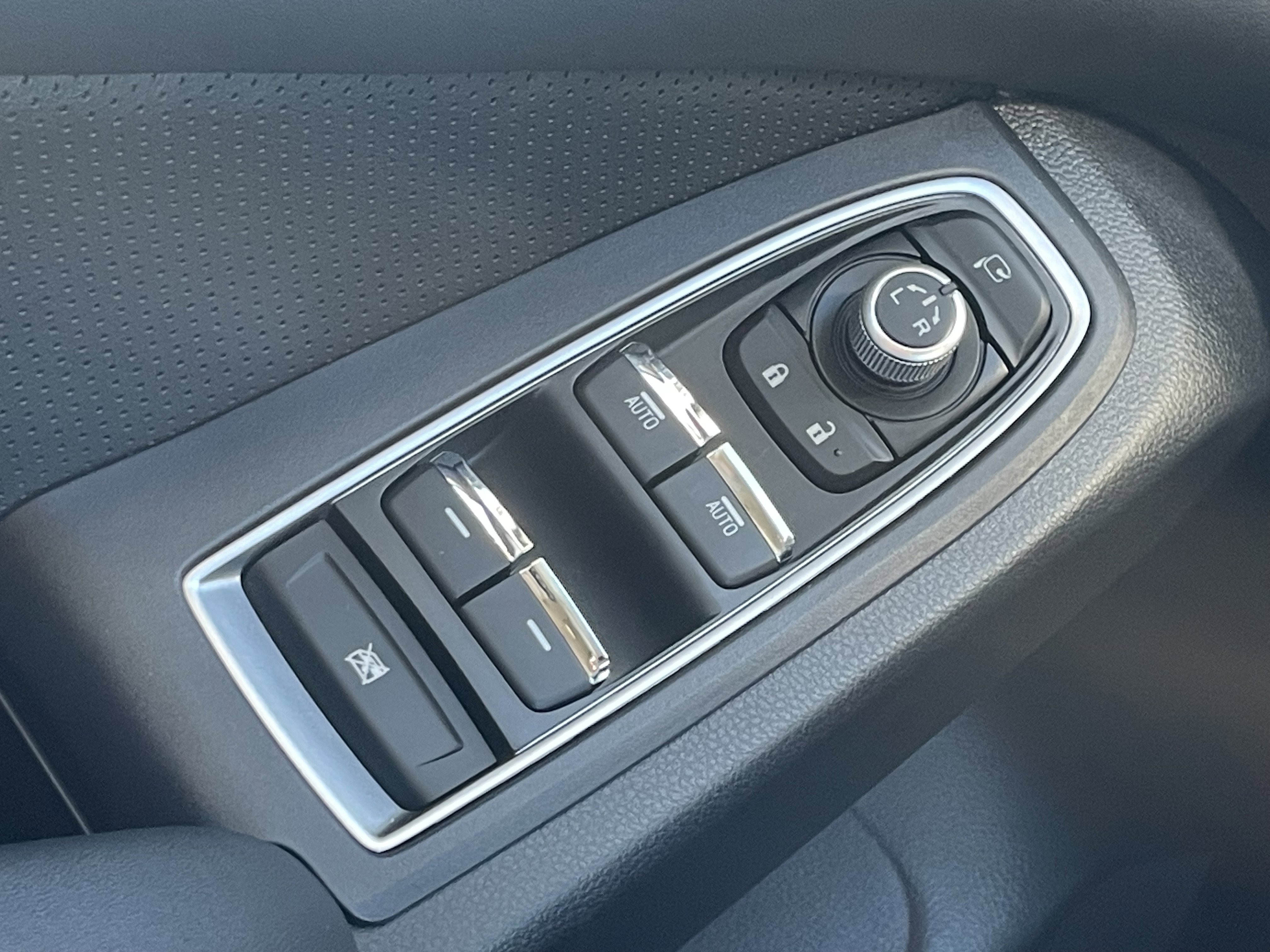 New 2025 Subaru Ascent Touring image 17