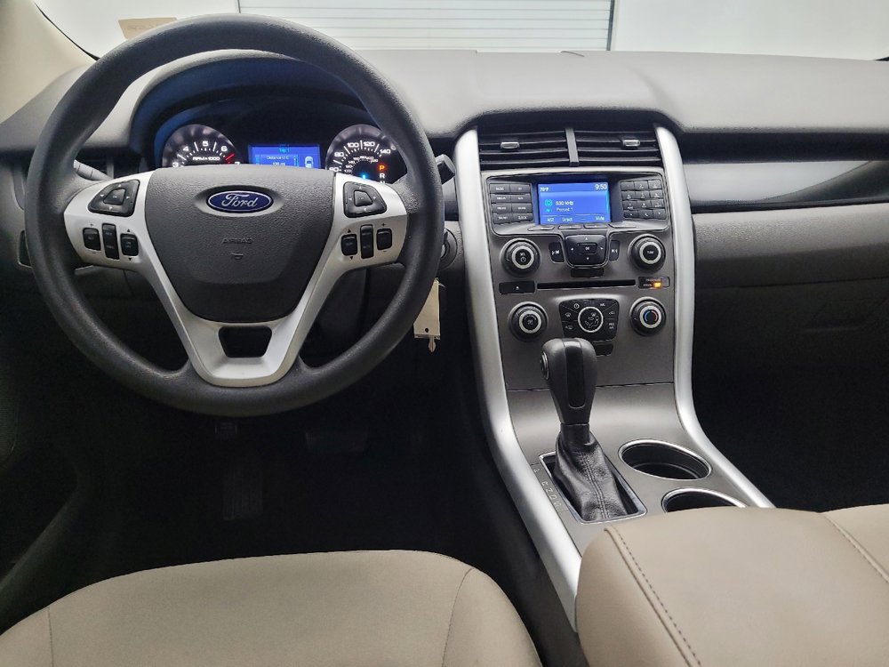 Used 2014 Ford Edge SE FWD image 22