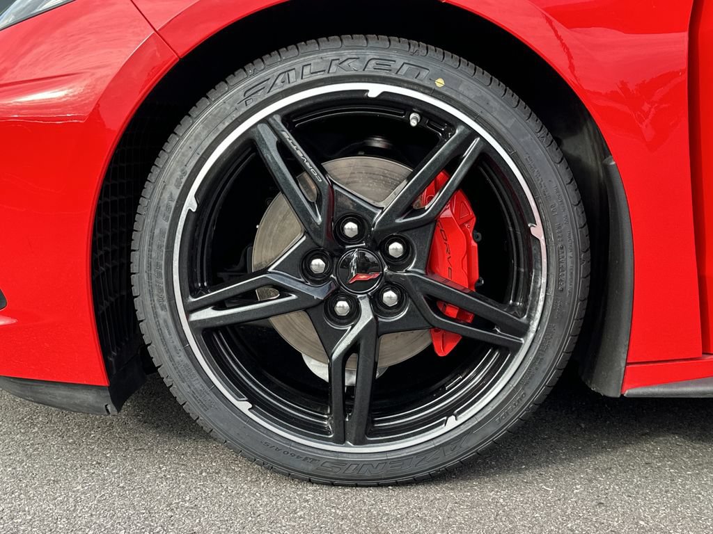 Used 2022 Chevrolet Corvette Stingray Coupe w/ 1LT RWD image 14