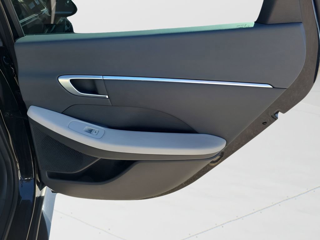 Used 2022 Hyundai Sonata SEL w/ Cargo Package image 39