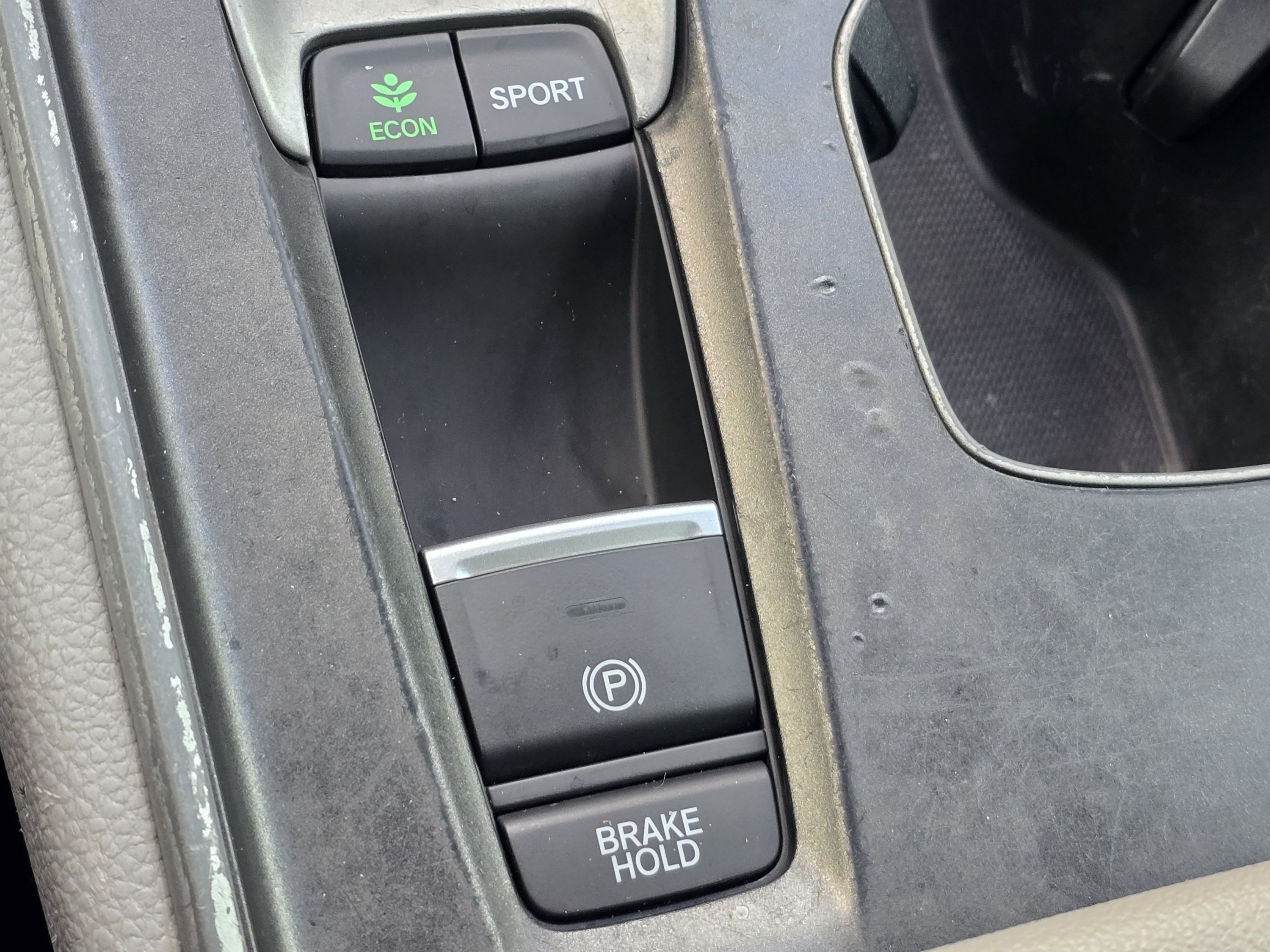 Used 2020 Honda Accord LX image 12