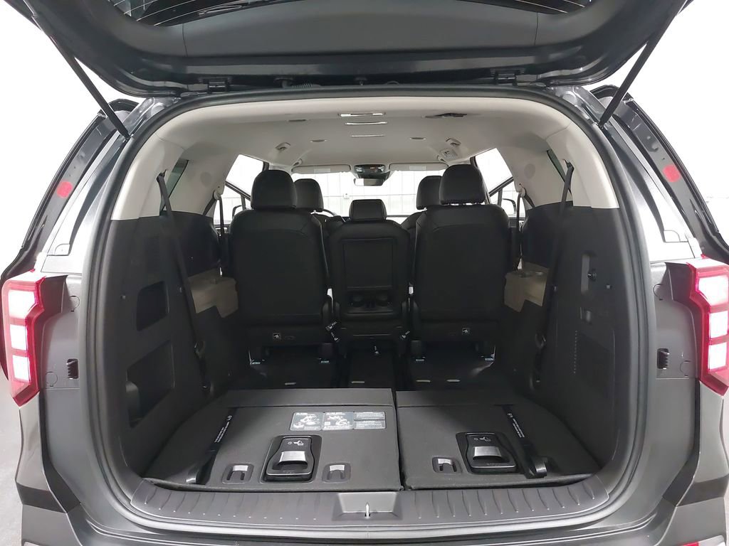 New 2026 Kia Carnival FWD image 14