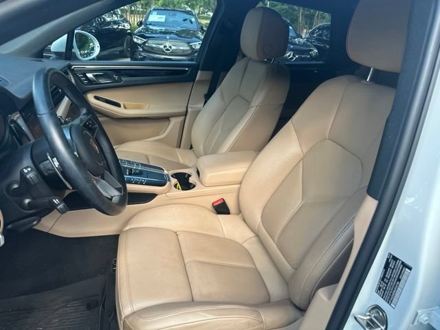 Used 2021 Porsche Macan AWD/4WD image 12