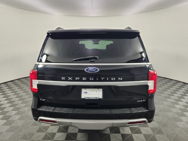 Used 2024 Ford Expedition Max XLT AWD/4WD image 4
