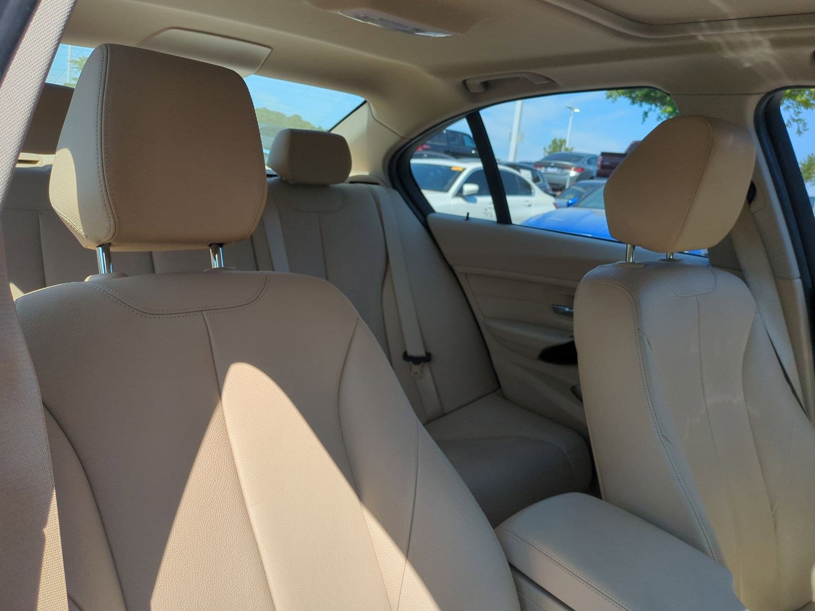 Used 2015 BMW 328i xDrive Sedan AWD/4WD image 32