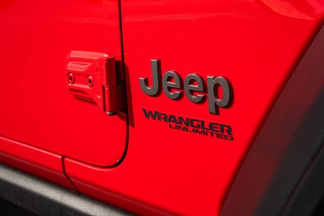 Used 2020 Jeep Wrangler Unlimited Rubicon w/ LED Lighting Group image 15