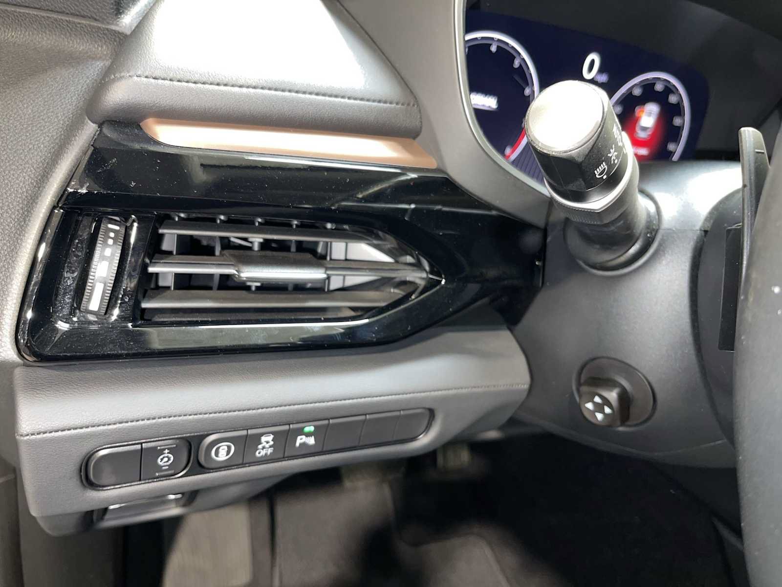 Certified 2022 Acura MDX w/ Technology Package AWD/4WD image 23
